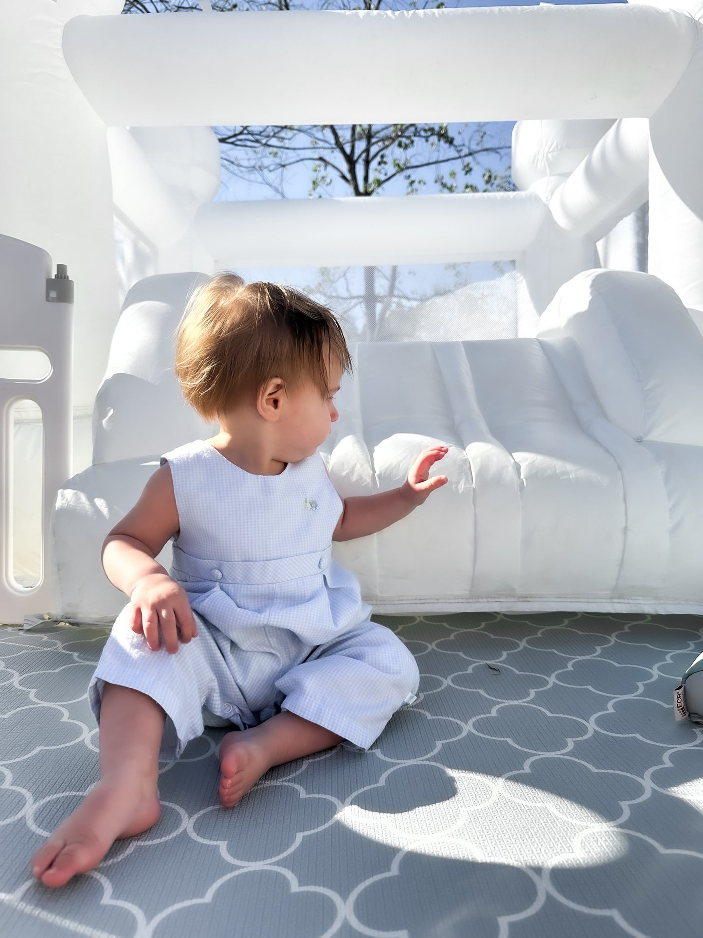 Lux Bounce House & Soft Play
